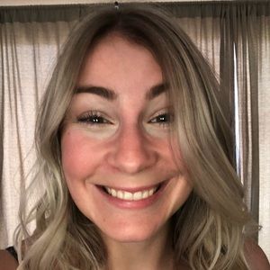 Meet your Posher, Brianna